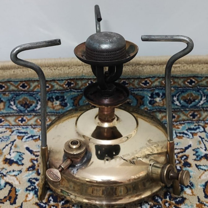 چراغ خوراک پزی پریموس سوئد80ساله